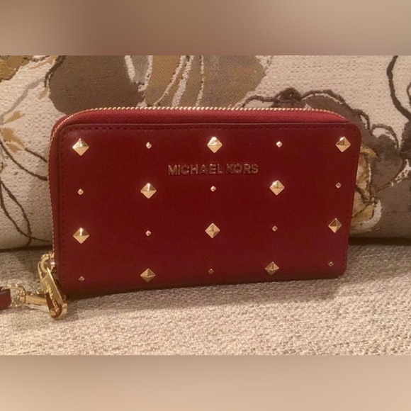 💥 Michael Kors Wristlet💥NWT $168 - Picture 1 of 9